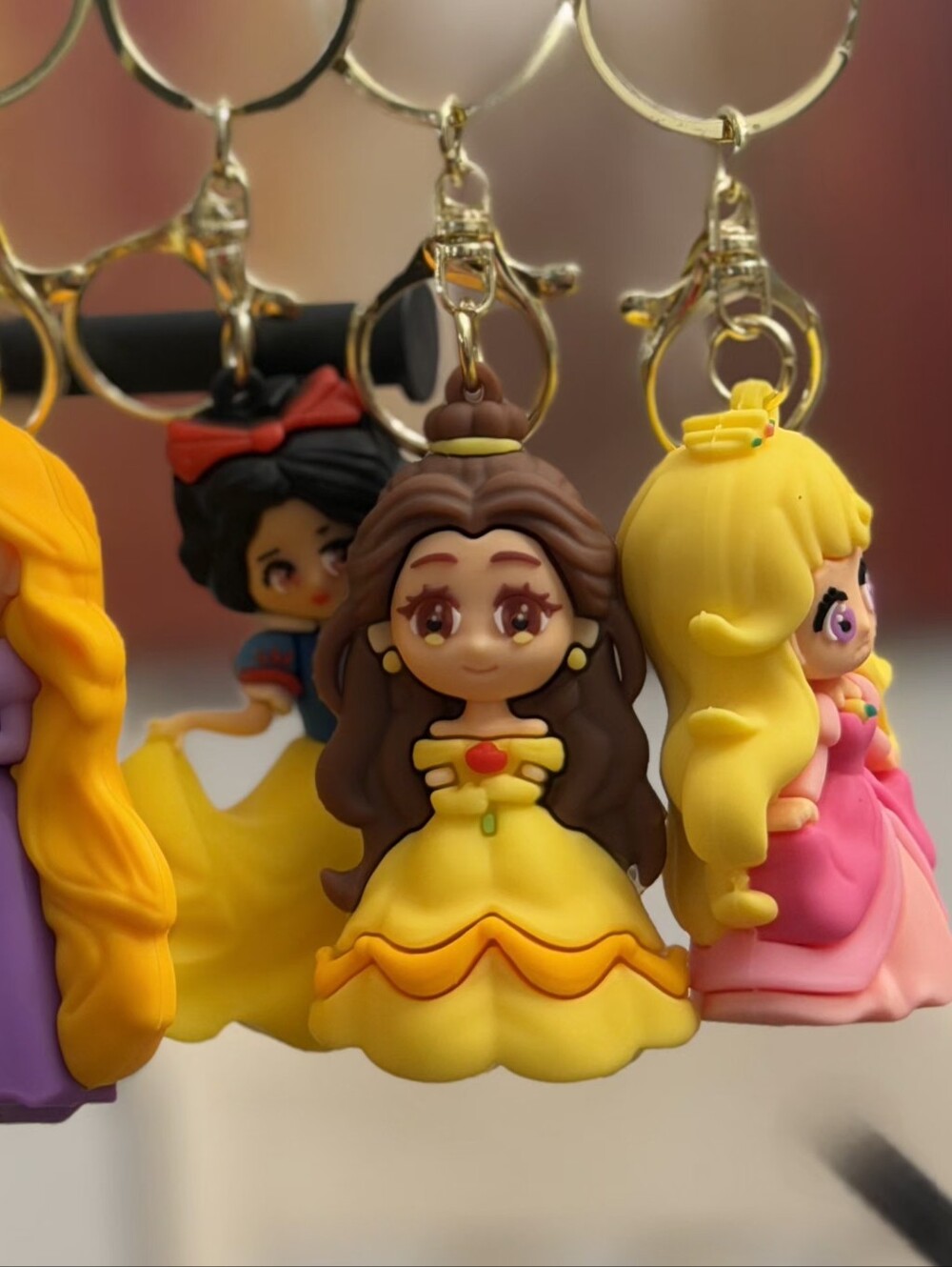 Princess Keychain Charm - Elsa Ariel Snow White Belle Sleeping Beauty Rapunzel - Picture 3 of 3
